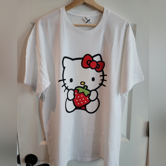 Tops - New Kitty with Strawberry Tshirt